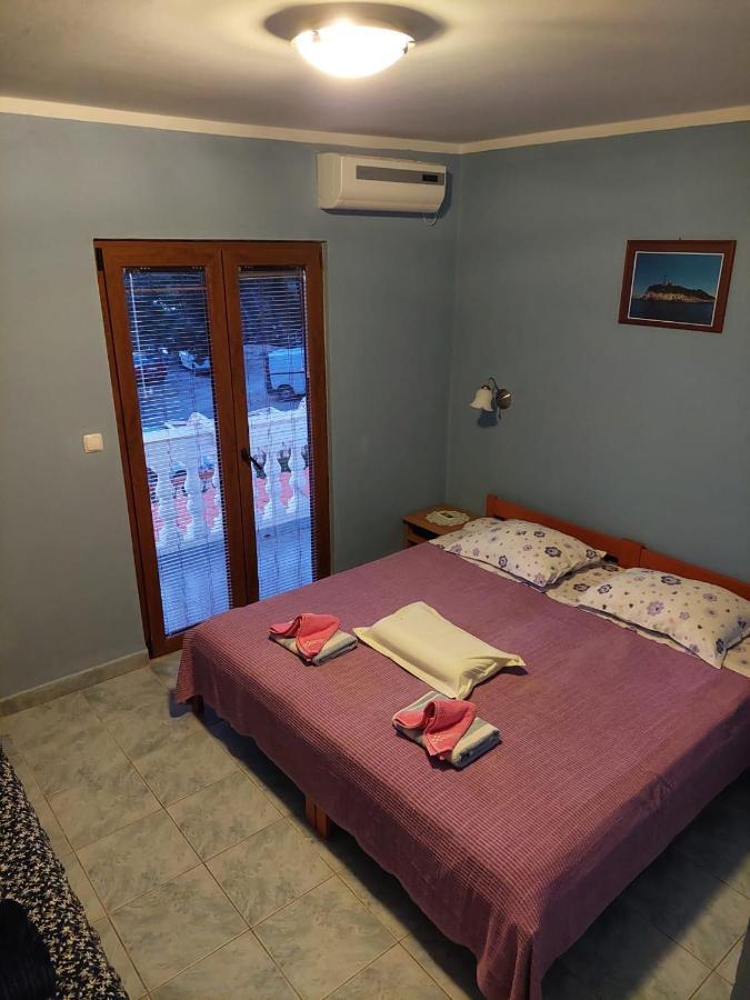 Guest House Bocac Sali Eksteriør bilde